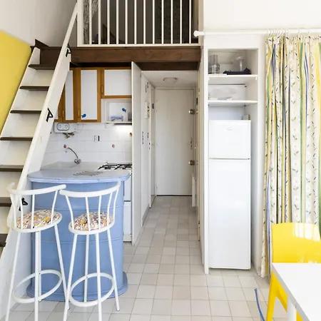 Comfortable Apt In Lägenhet
